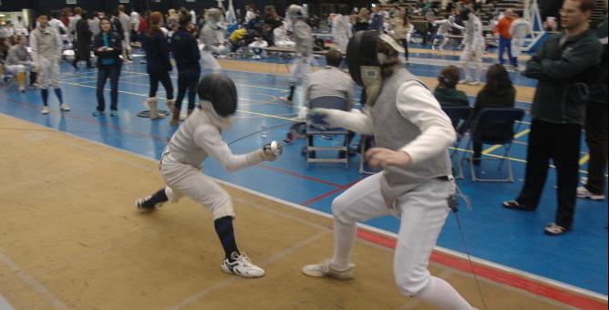 Fencing Heads To Case Western Reserve Duals