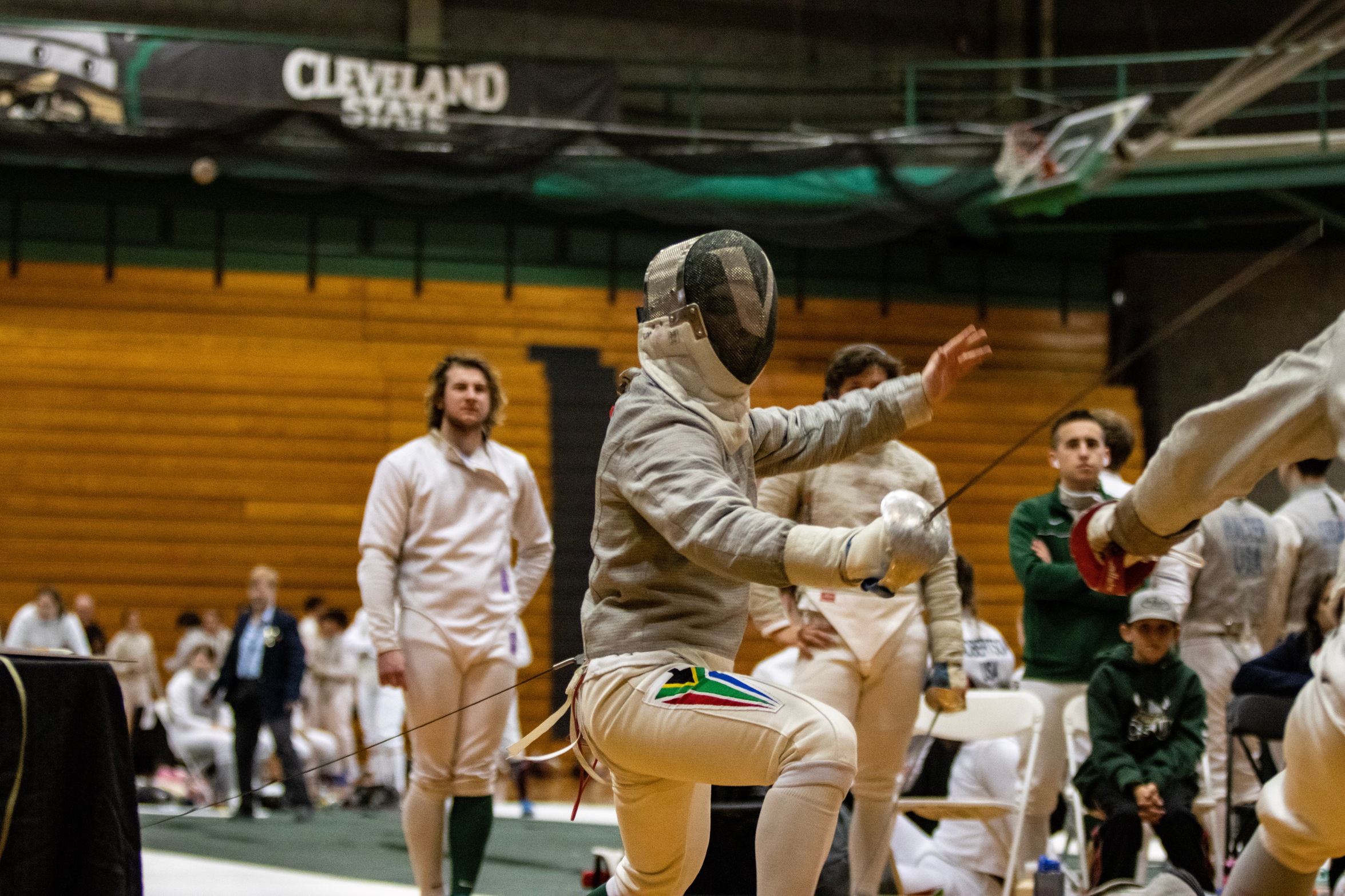 Cleveland State Fencing Wraps Up Big Day at DeCicco Duals