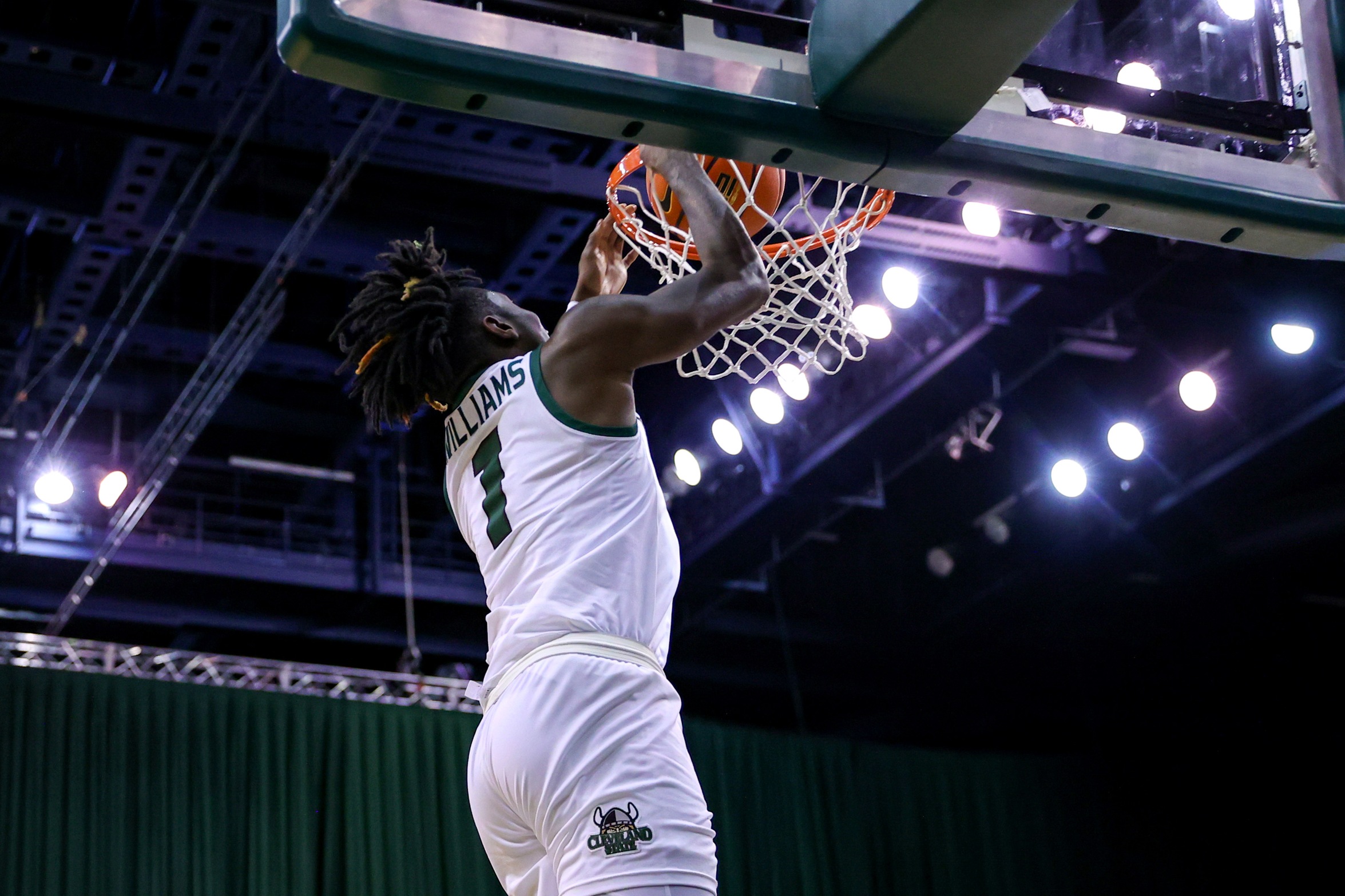 Cleveland State Men’s Basketball Cruises to Exhibition Victory Over Baldwin Wallace