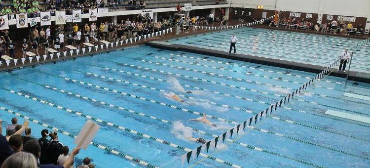 Swimming & DIving to Host Kids Kicking Cancer Swim Clinic