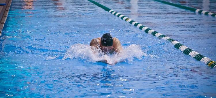 Men and Women's Swimming and Diving Fall to St. Bonaventure