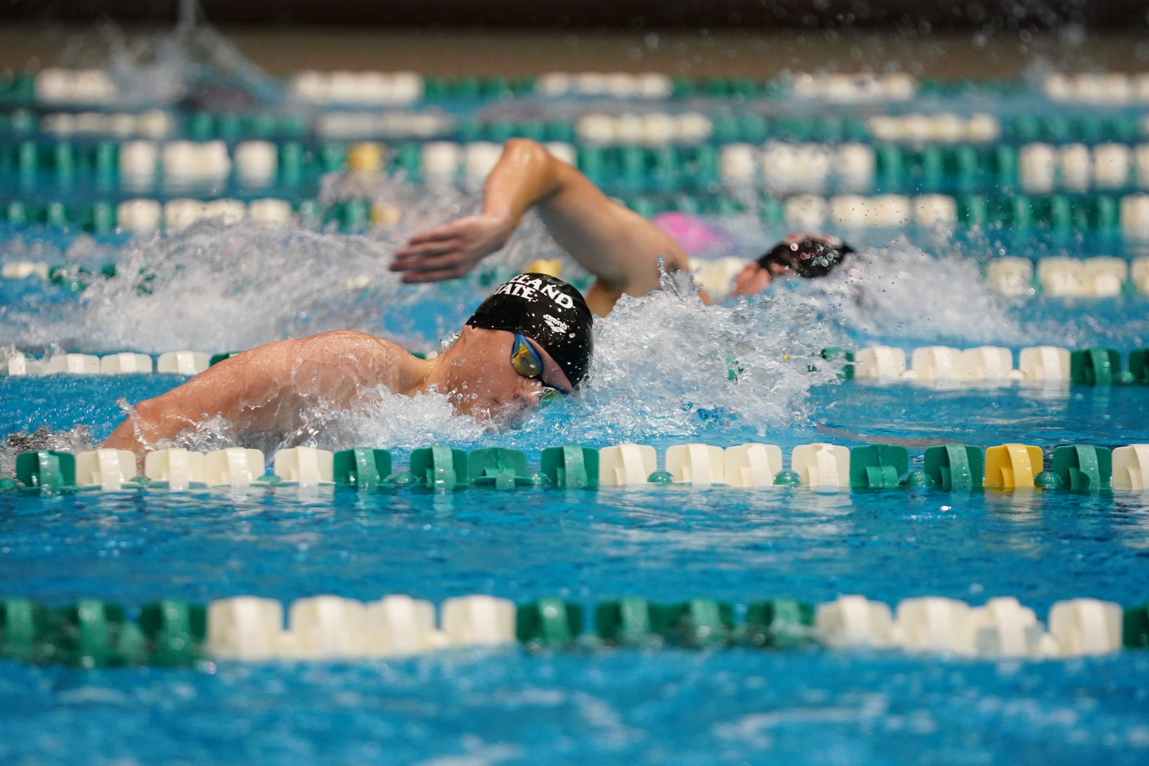 Cleveland State Men's Swimming & Diving Upends Youngstown State