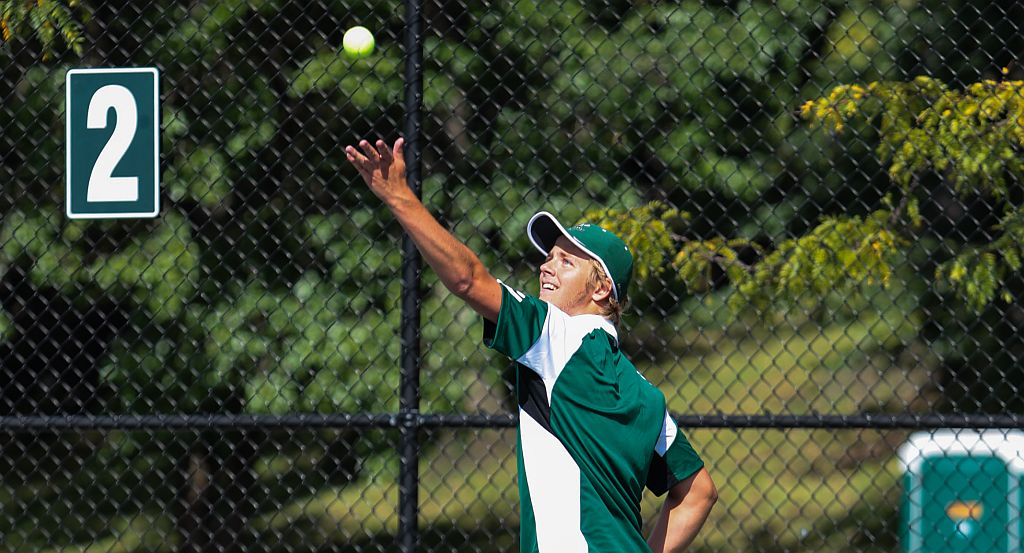 Men’s Tennis Has Successful First Day At Viking Invitational