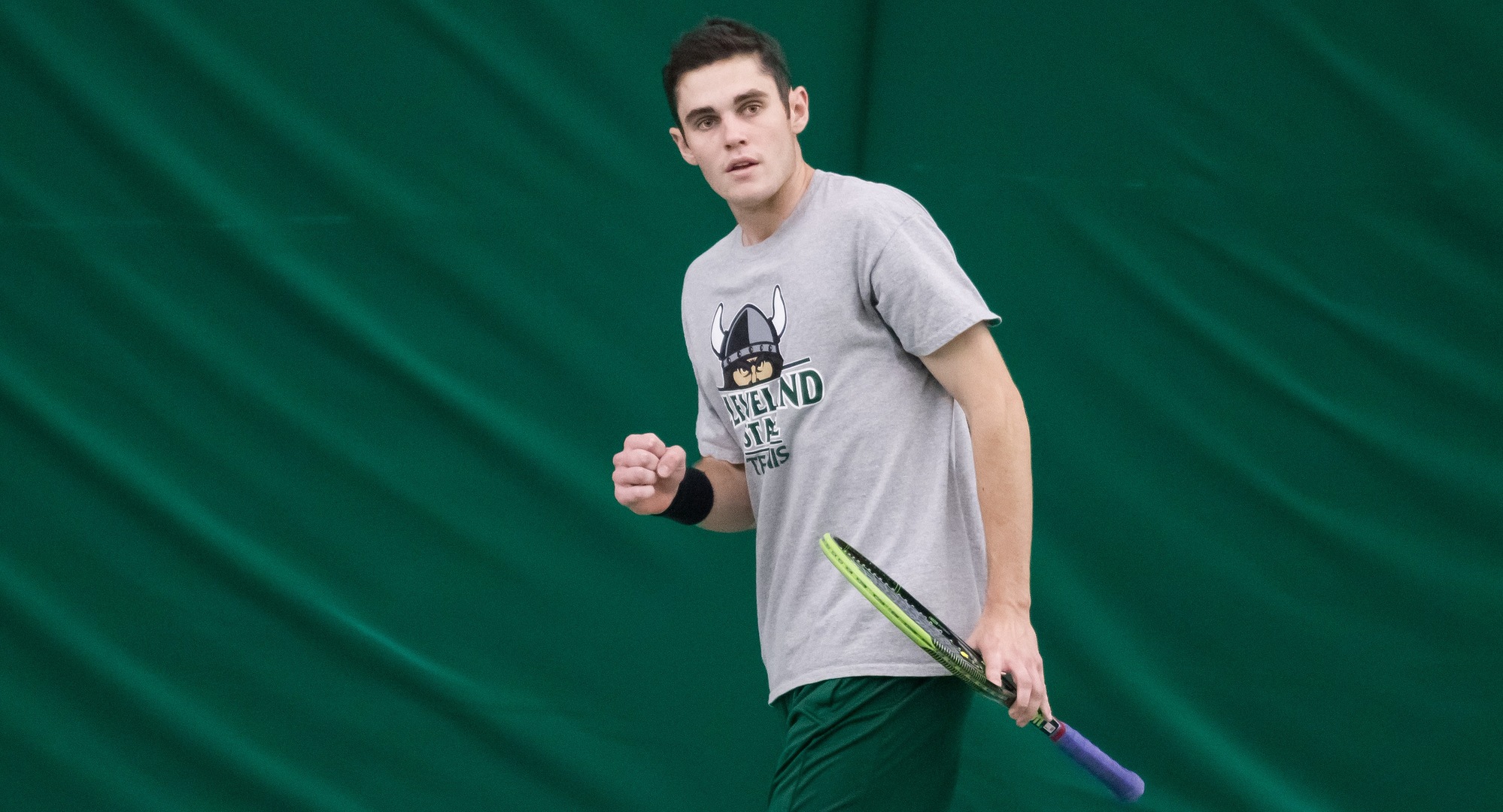 Men’s Tennis Earns 4-3 Victory At Temple