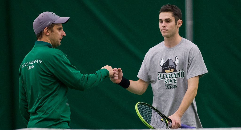 Mostardi & Phillips Earn Singles Wins At Notre Dame