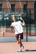 Men's Tennis Defeats Youngstown State, 4-3