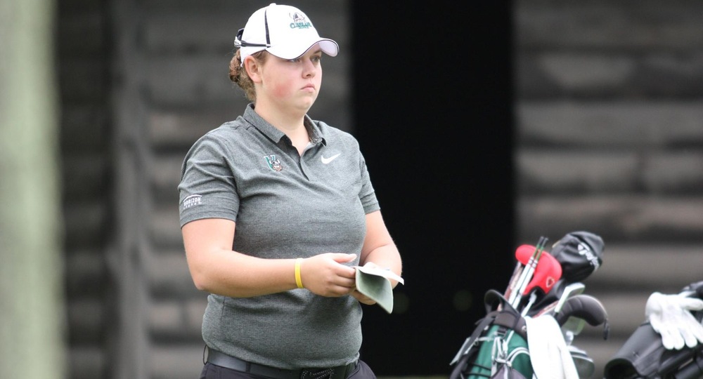 Women's Golf in Sixth Place After First Round of League Championship