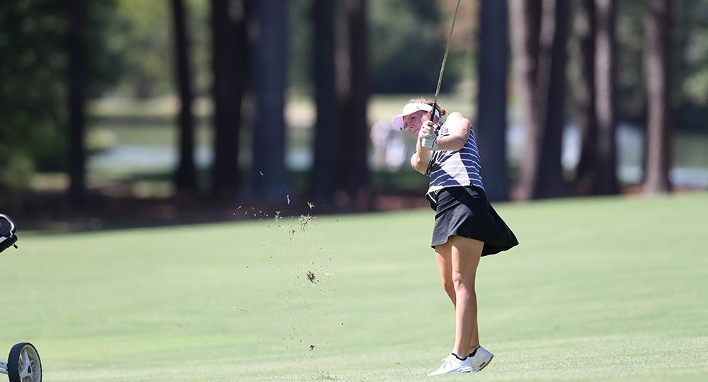 Butler Finishes 15th at Phoenix Invitational