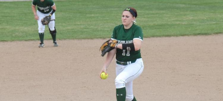 Softball Sweeps Twinbill From Niagara With Two Shutouts