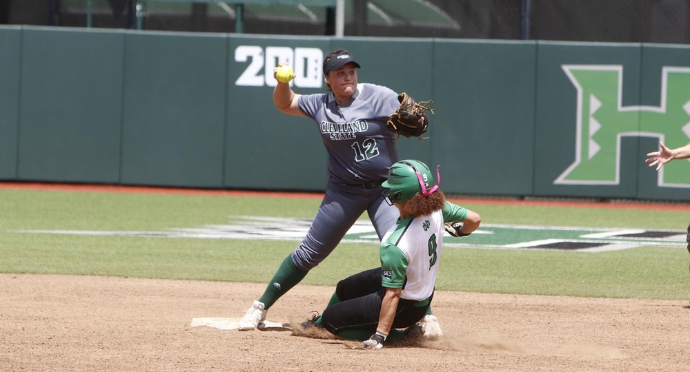 Late Rally Falls Short for Softball in 5-4 Setback at Hawaii