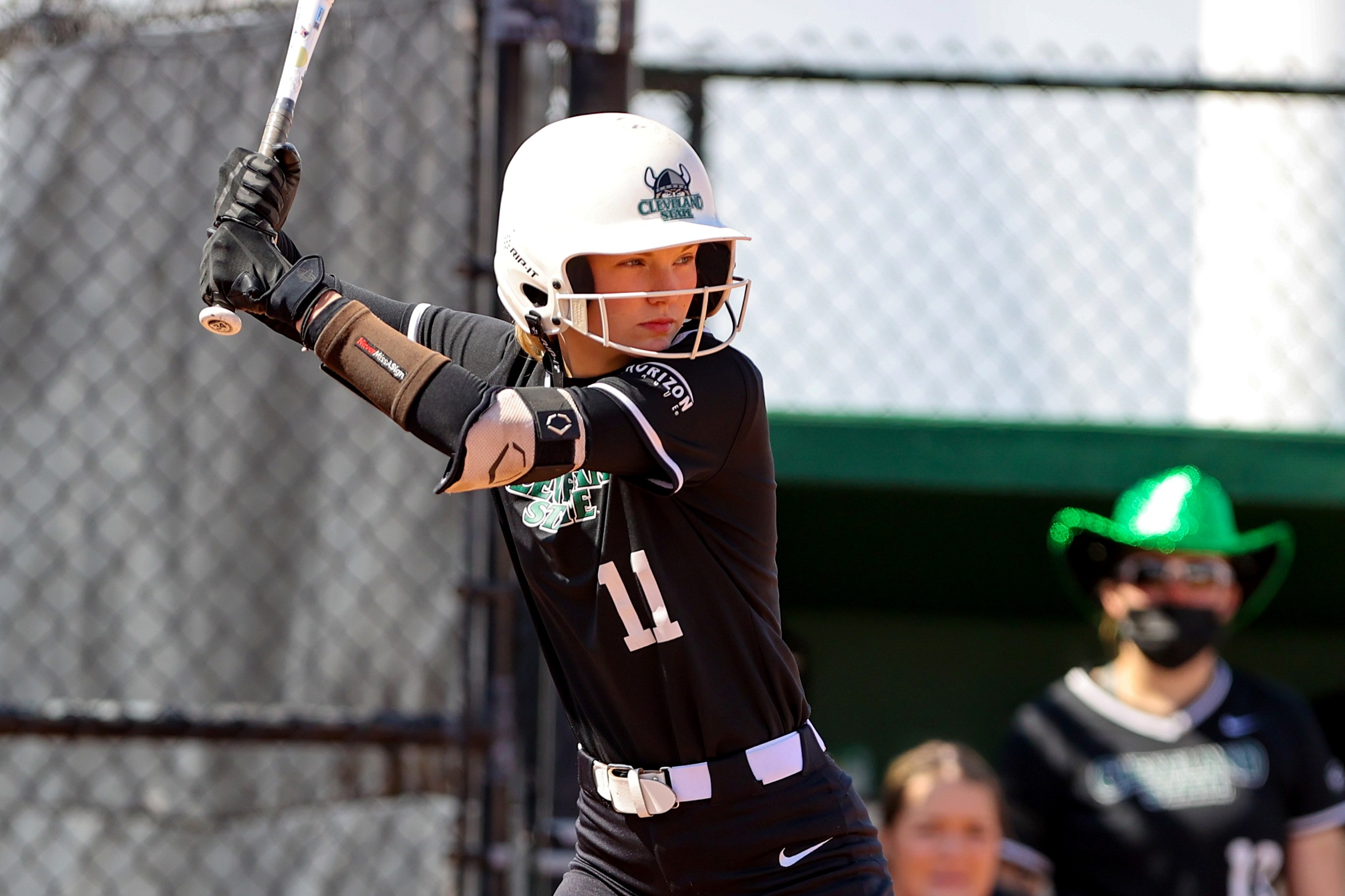 Cleveland State Softball Splits Doubleheader at Youngstown State