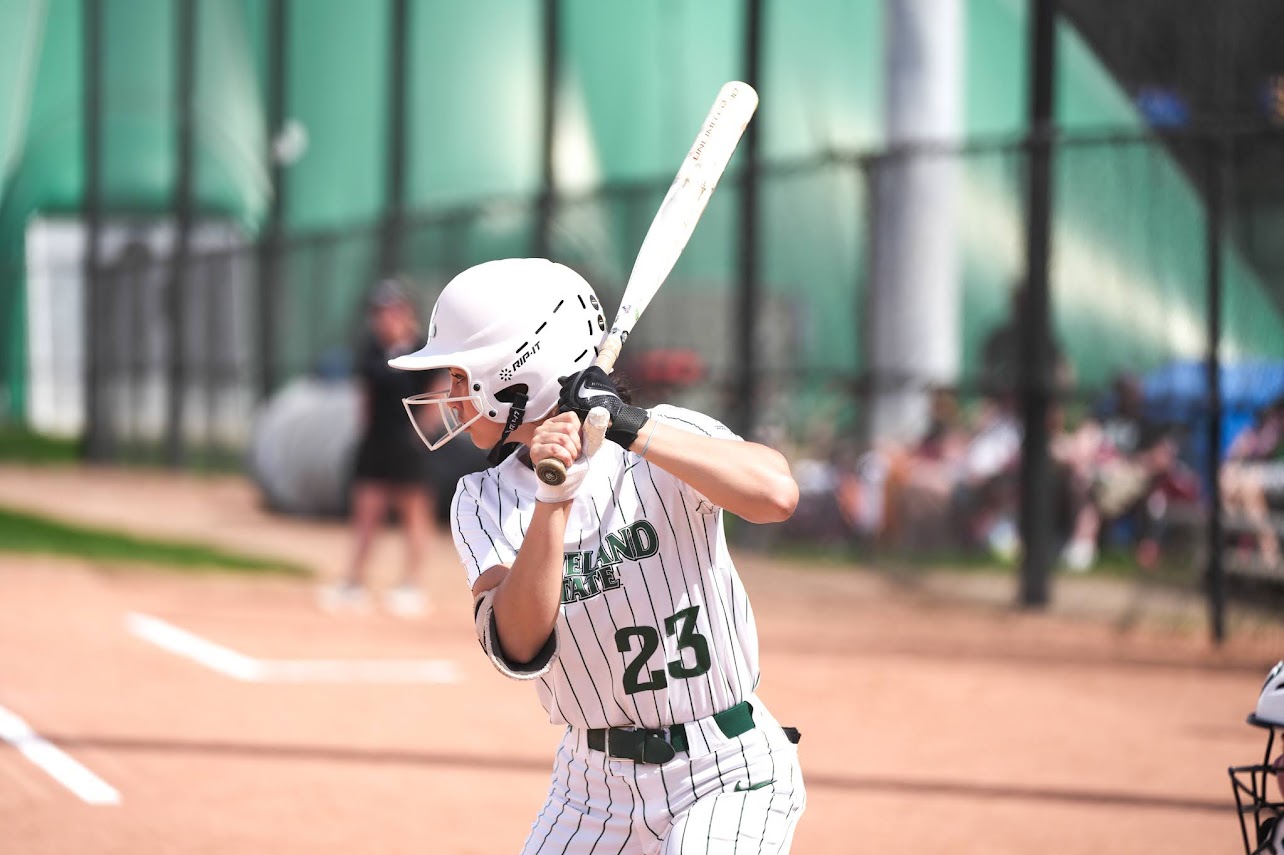 Cleveland State Softball Splits Doubleheader with Green Bay