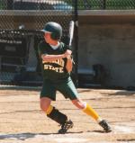 Softball splits doubleheader with Wisconsin Green-Bay, 4-7 and 2-1
