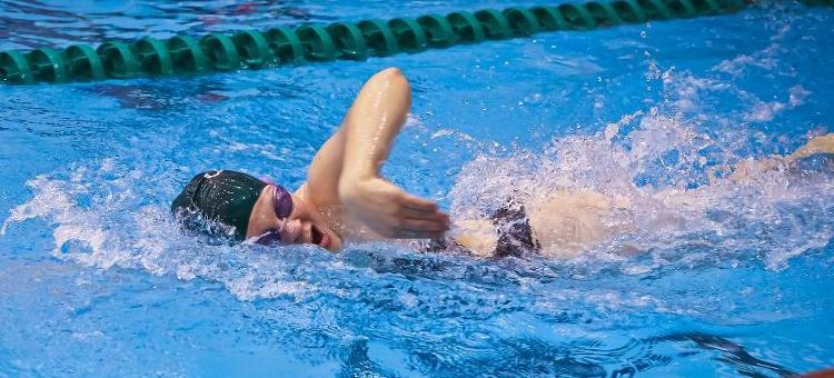 Turk Sets School Record on Day One in 1,000 Freestyle