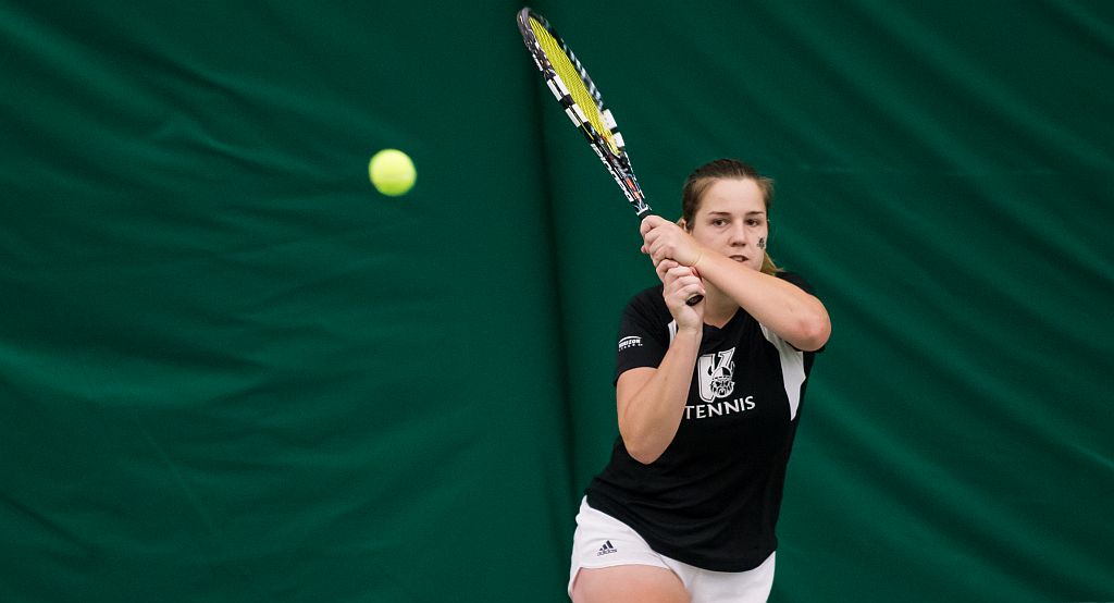 Women’s Tennis Captures 4-3 Victory At UIC