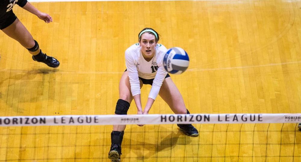 Volleyball Fights For Five-Set Victory At Milwaukee