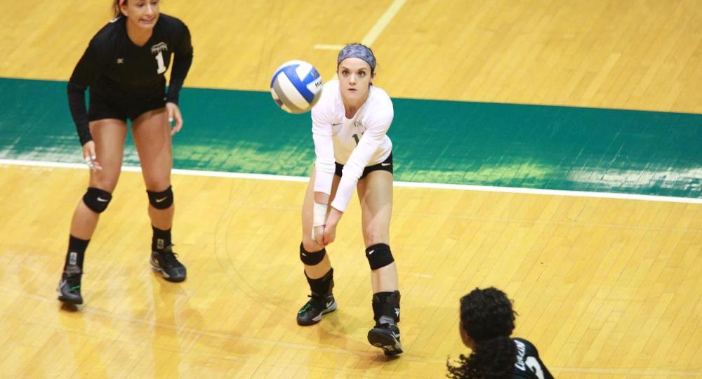 Volleyball Notches 20th Win With 3-0 Sweep Over Northern Kentucky