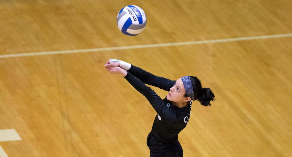 Grega Sets Career-High With 24 Digs As Vikings Fall To Oakland