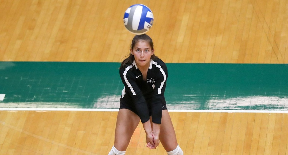 Volleyball Drops Five-Set Heartbreaker Against Milwaukee