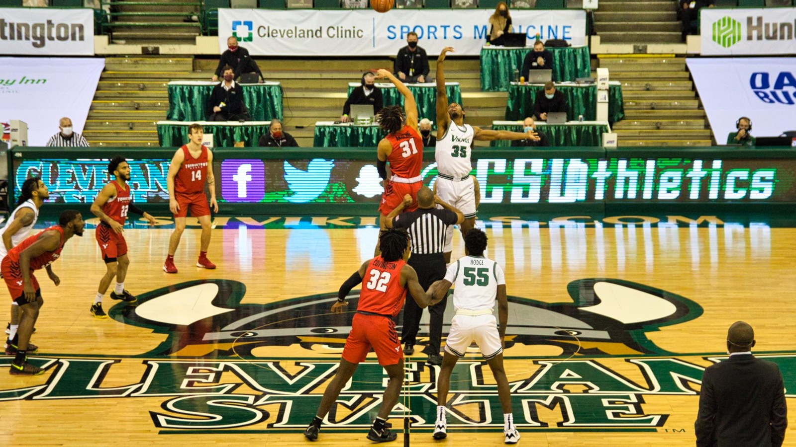 Vikings Square Off Against Golden Grizzlies in #HLMBB Championship Game