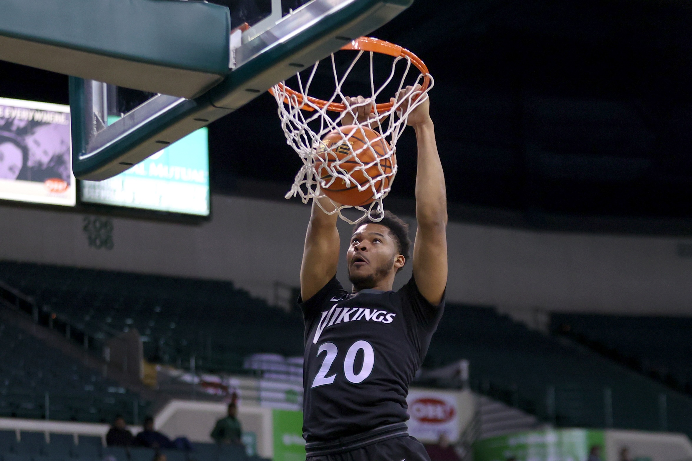 Cleveland State Men’s Basketball Victorious Over Arkansas-Pine Bluff