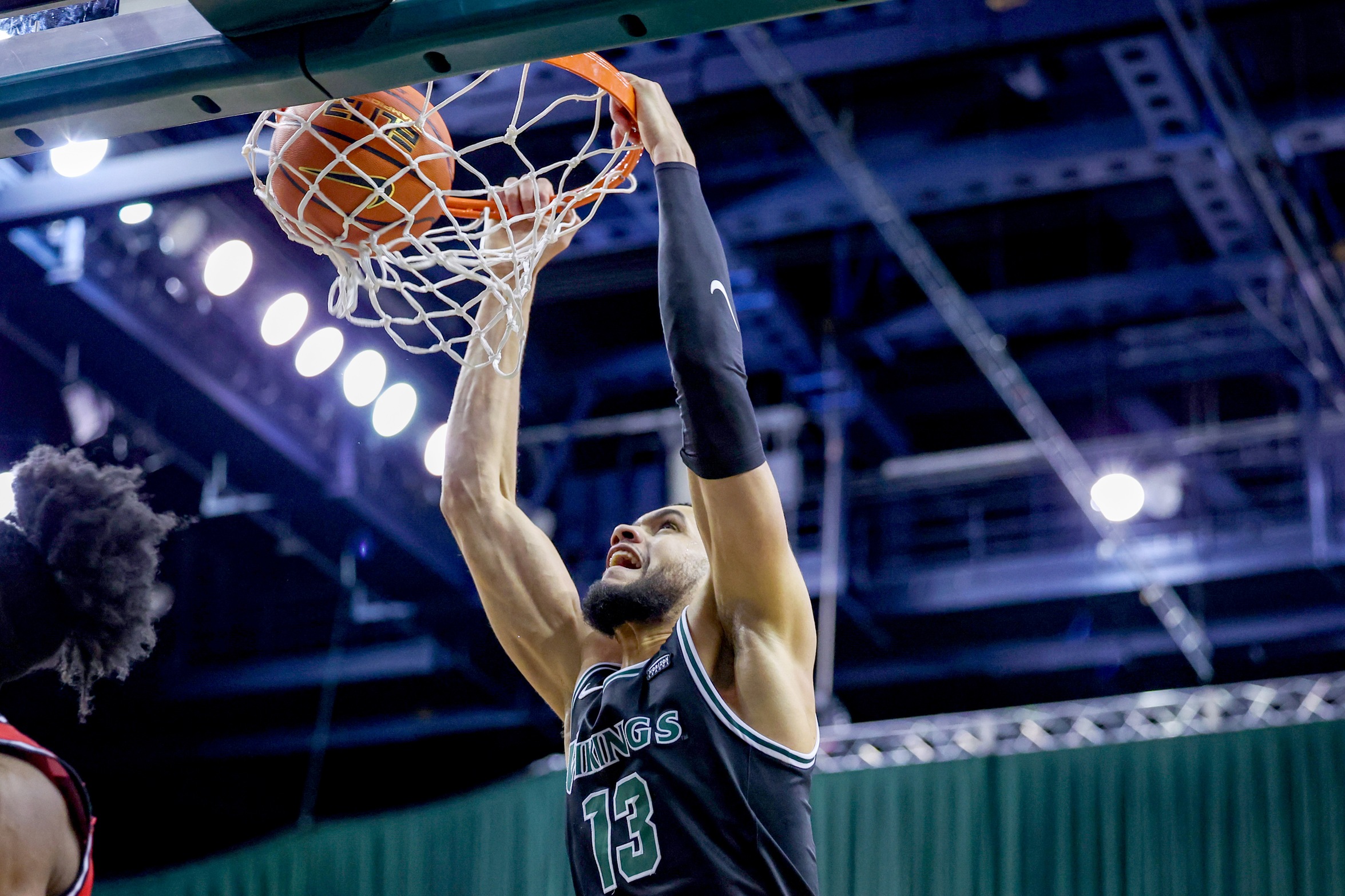 Cleveland State Men’s Basketball Secures Comeback Win over Youngstown State