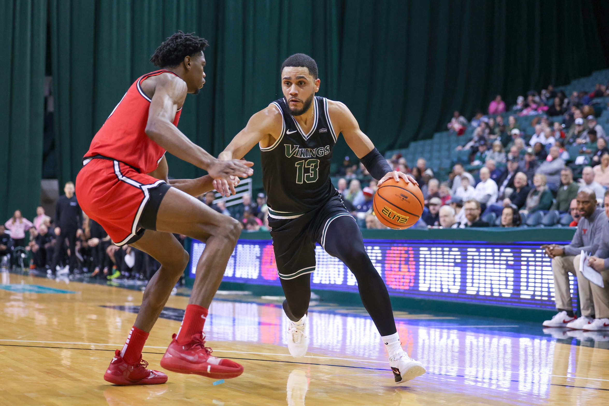 Cleveland State Men's Basketball Visits Youngstown State for #HLMBB Quarterfinal Clash