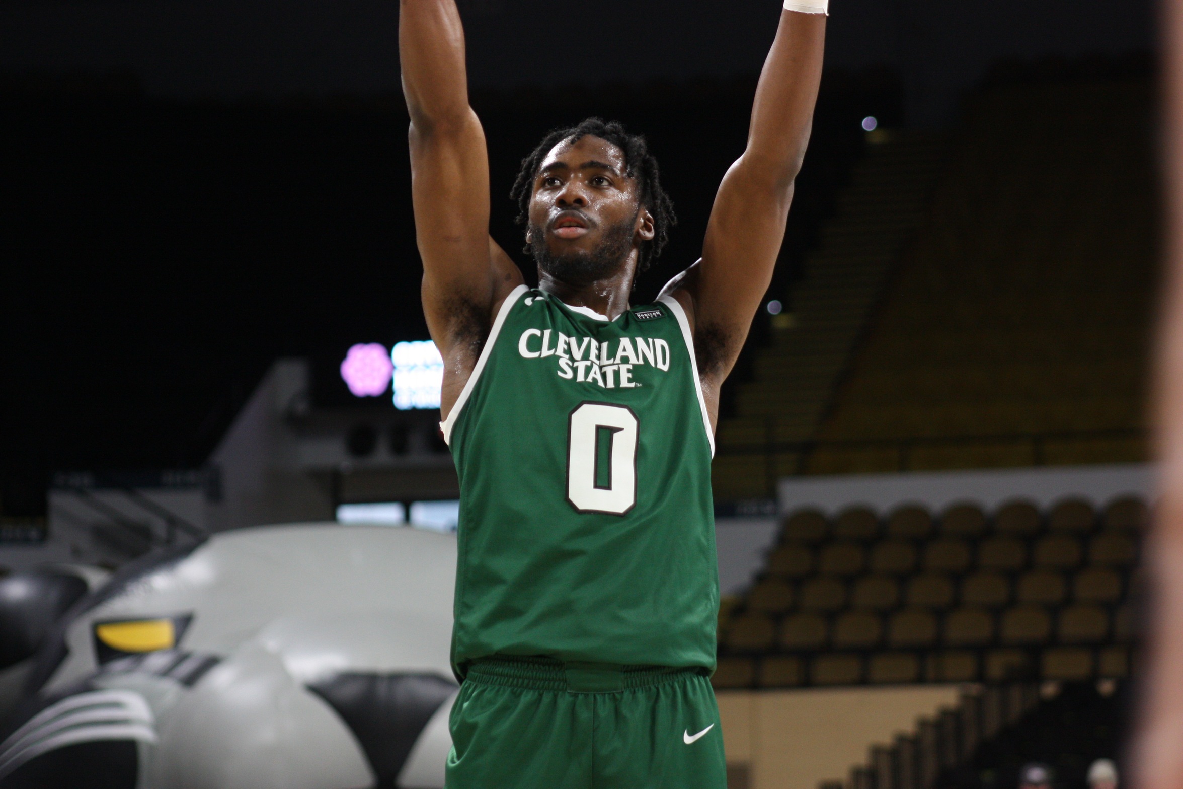 Cleveland State Men’s Basketball Falls at Milwaukee