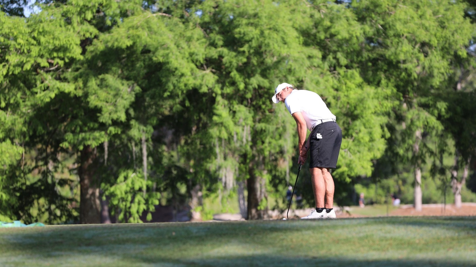Men’s Golf sits in fifth after first two days of Horizon League Championships