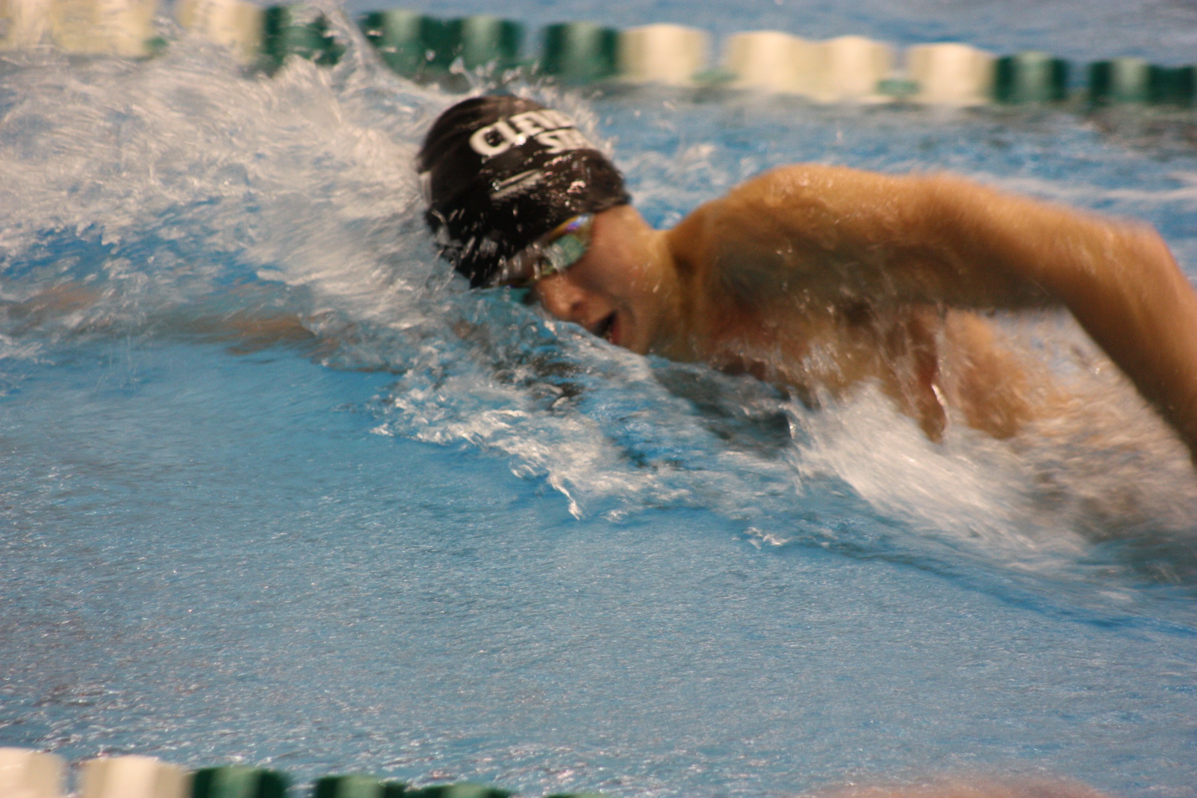 Cleveland State Men's Swimming & Diving Defeats Oberlin and Findlay