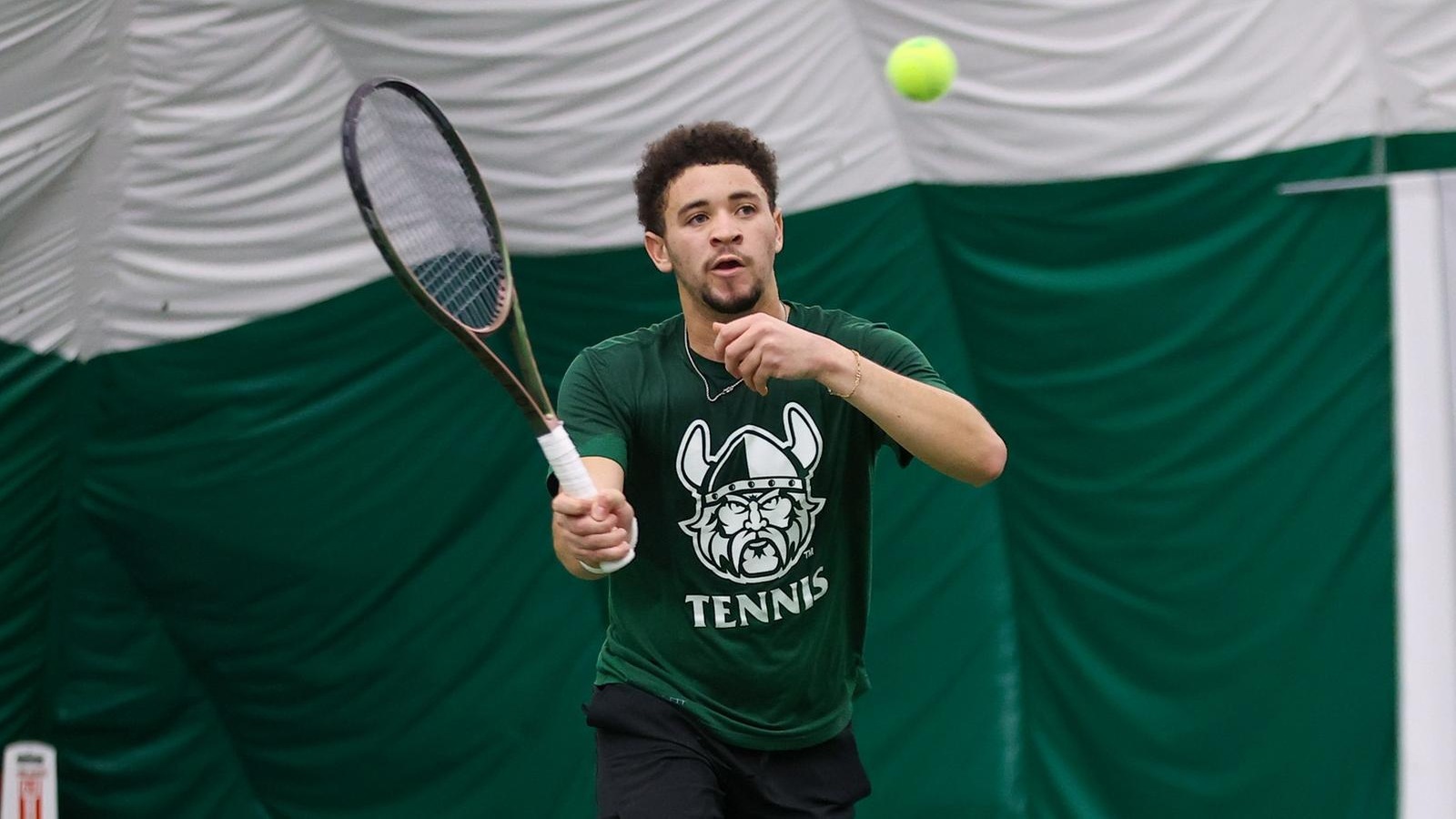Cleveland State Men’s Tennis Earns 6-1 Victory At Chicago State