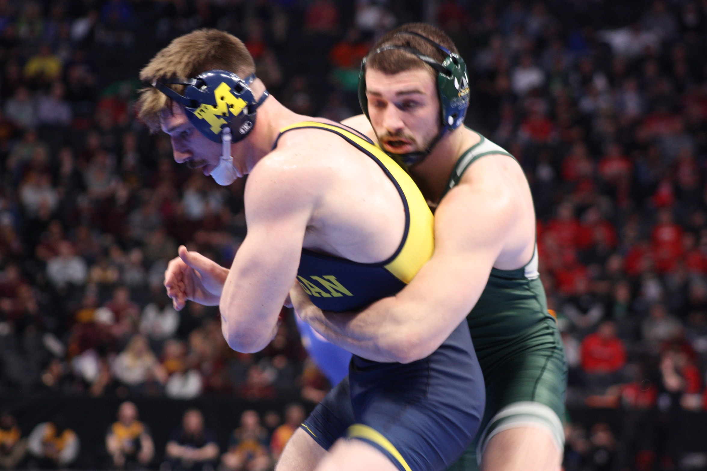 Cleveland State Wrestling Completes Day One of NCAA Championship, Robinson Advances to Day Two
