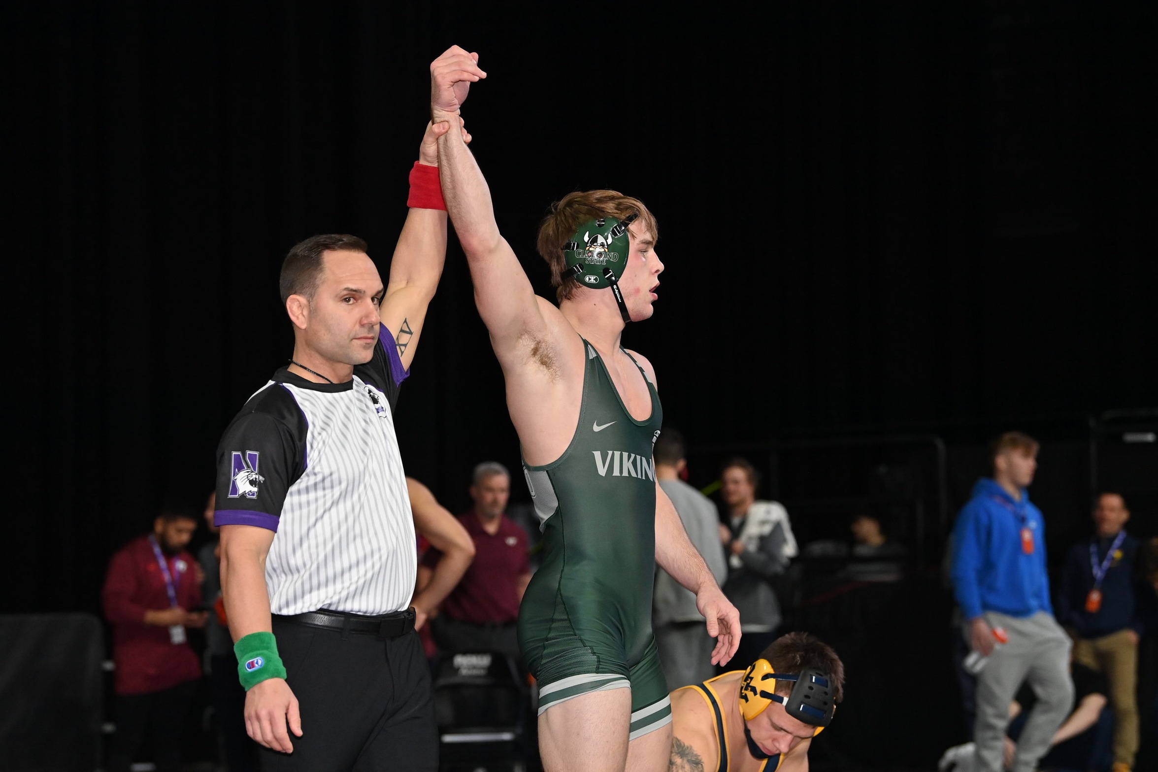 Cleveland State Wrestling Concludes Midlands Championships With Two Eighth Place Finishers