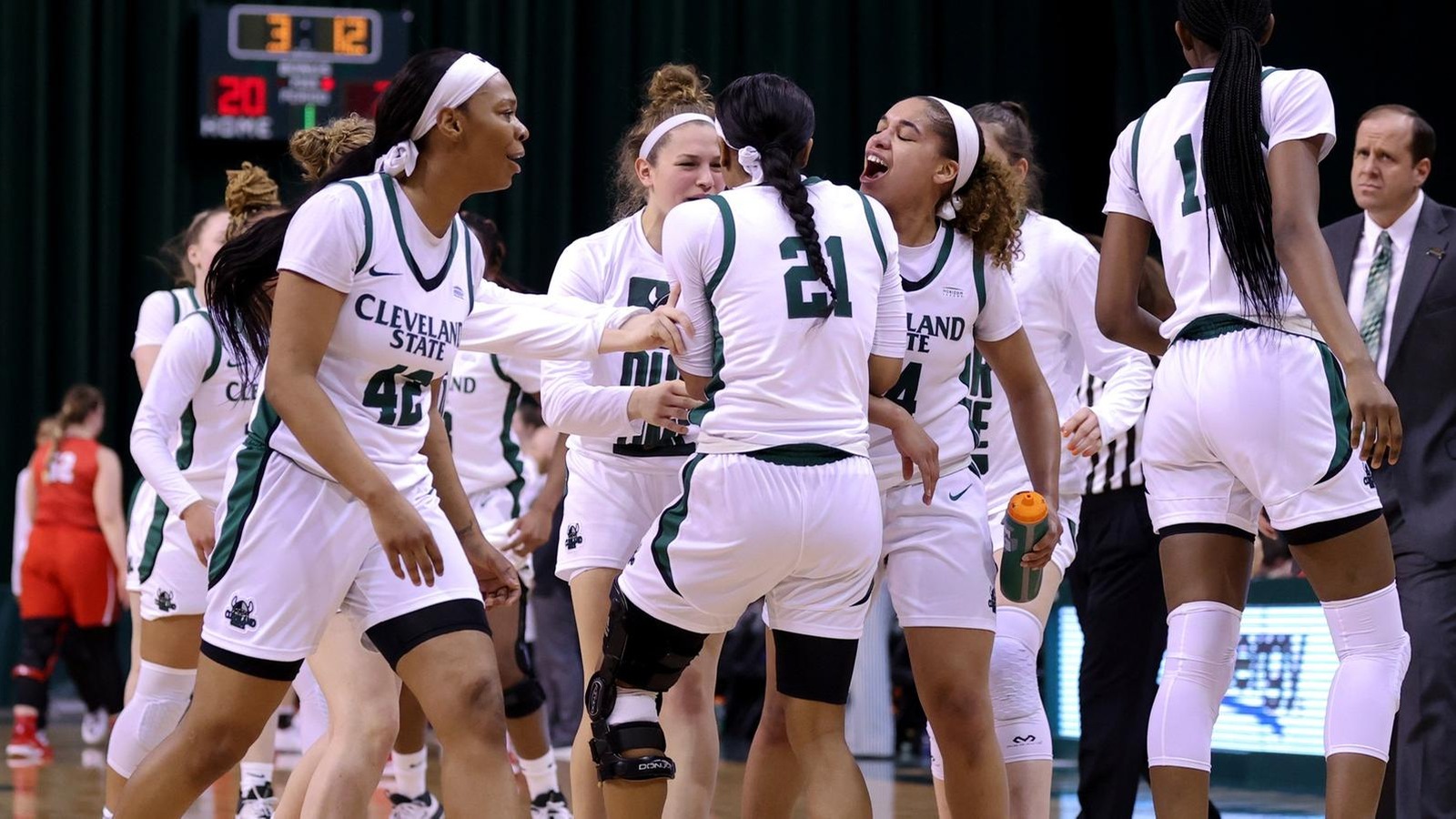 Women’s Basketball Earns 84-48 Victory Over YSU In #HLWBB First Round