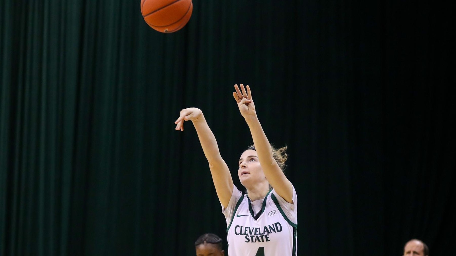 Women's Basketball Returns To Action Against Green Bay On Sunday