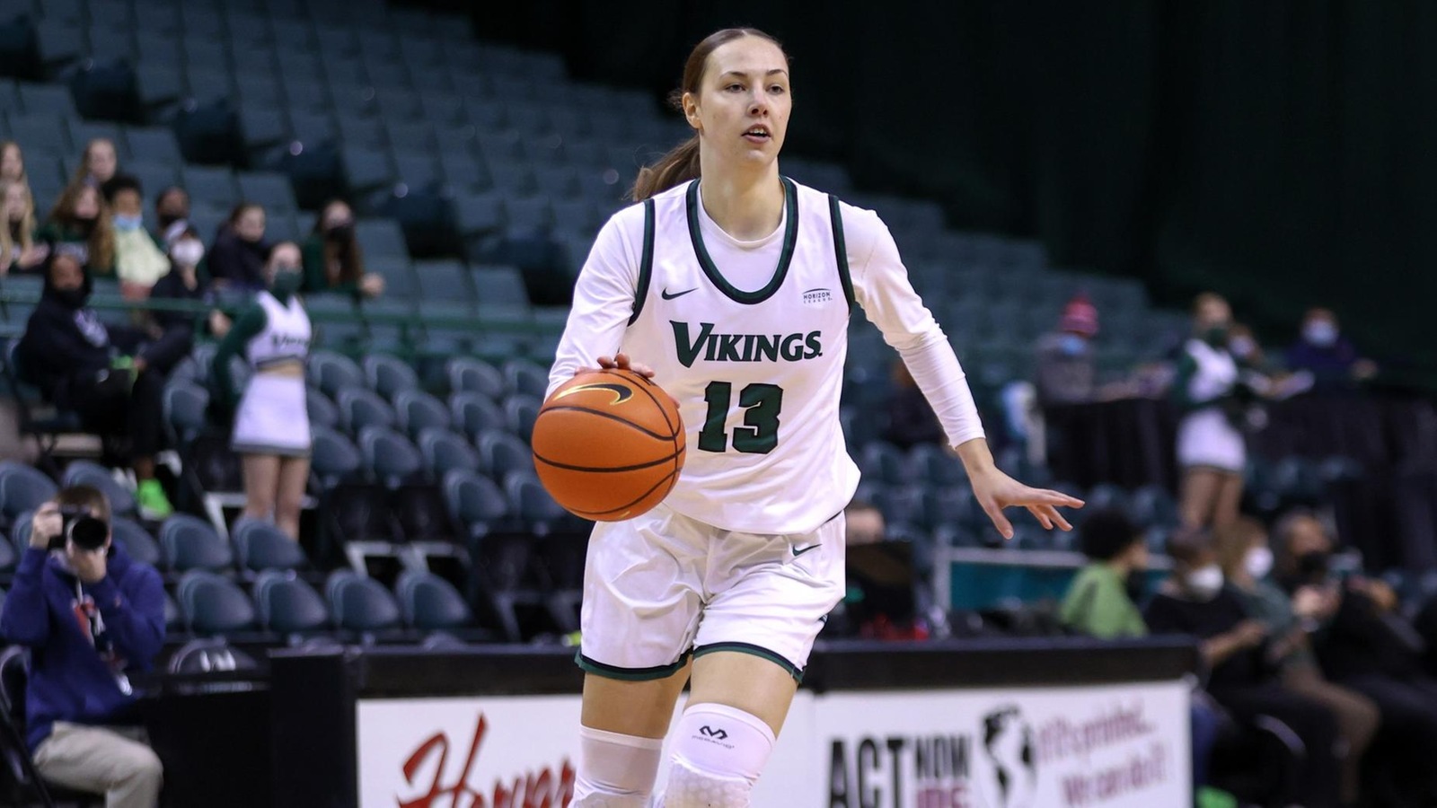 Cleveland State Women's Basketball Set To Host Green Bay On Senior Day
