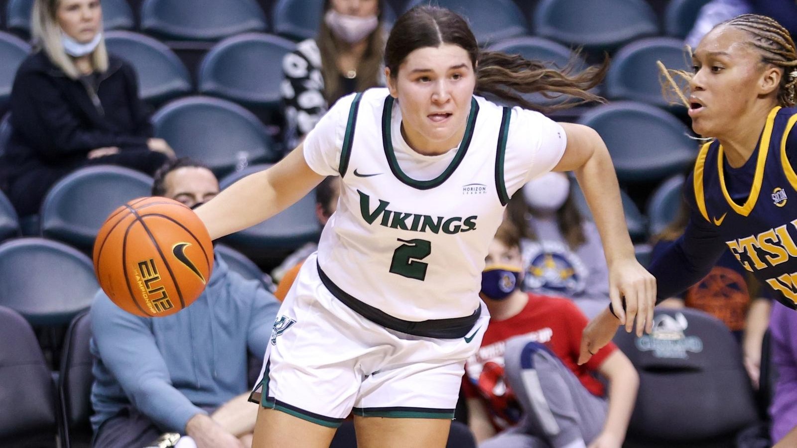 Leo’s Career-High Leads Women’s Basketball To 63-52 Victory At NKU