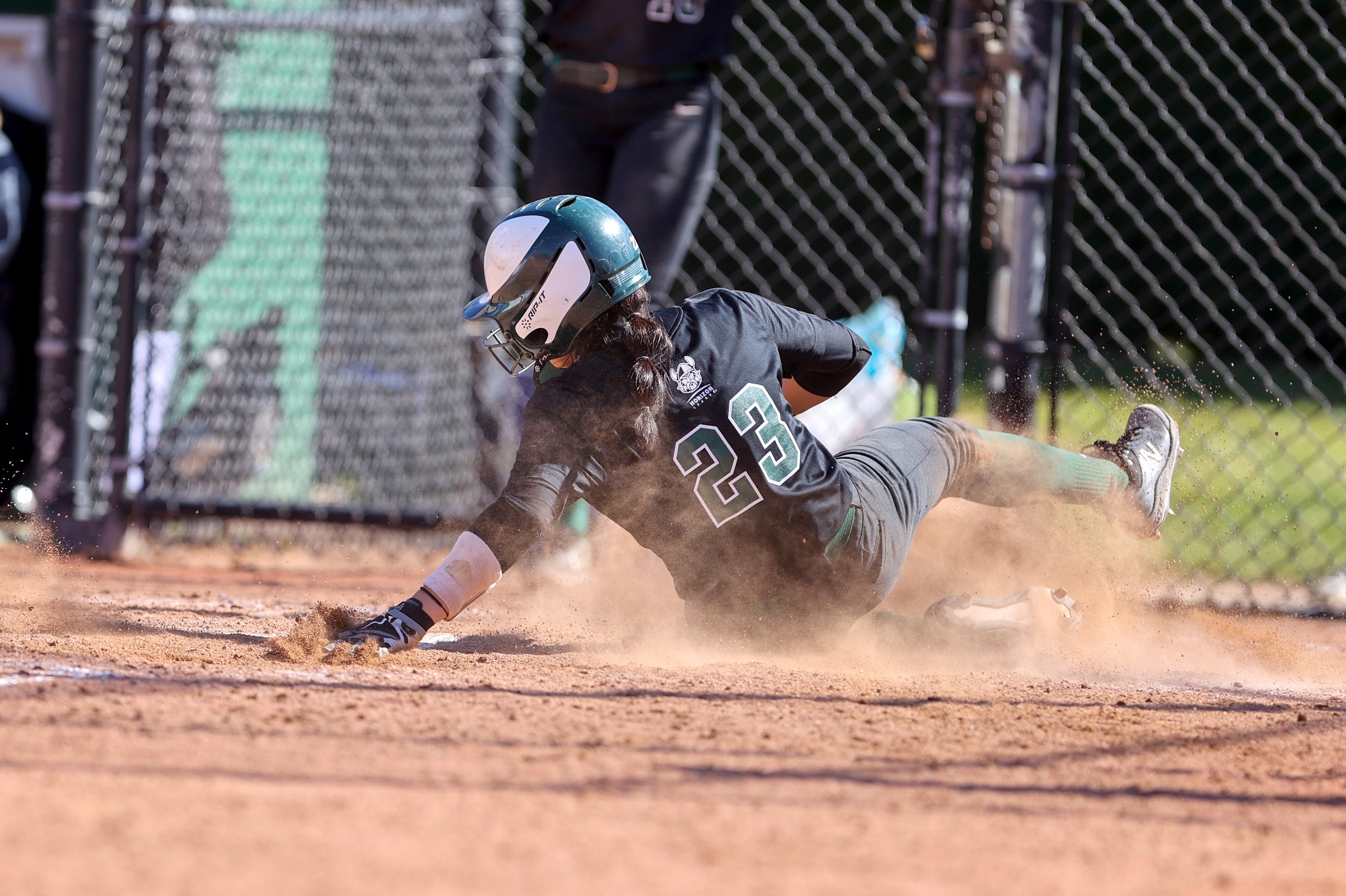 Softball continues hot start to HL play with win over Purdue Fort Wayne