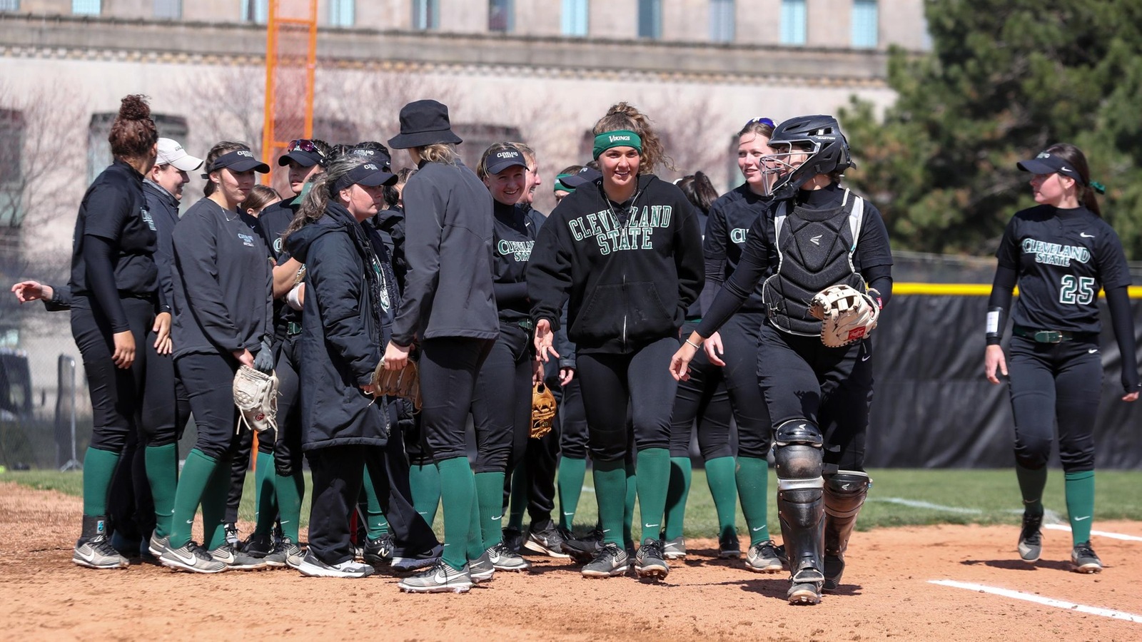 Cleveland State Softball Travels to College of Charleston