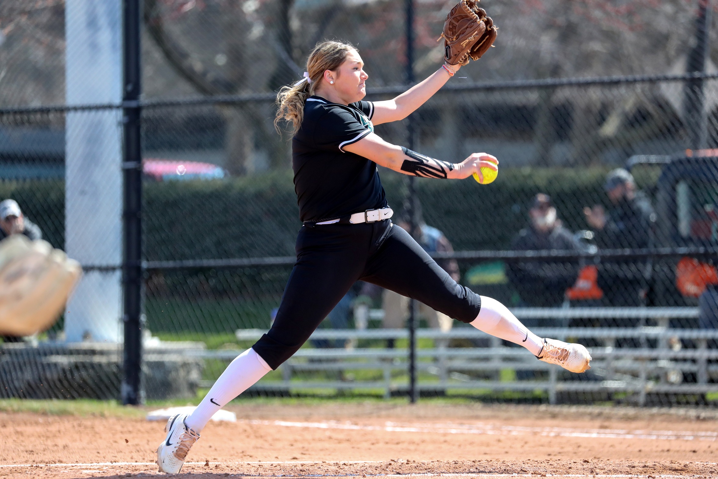 Cleveland State Softball Downs Detroit Mercy in Series Opener