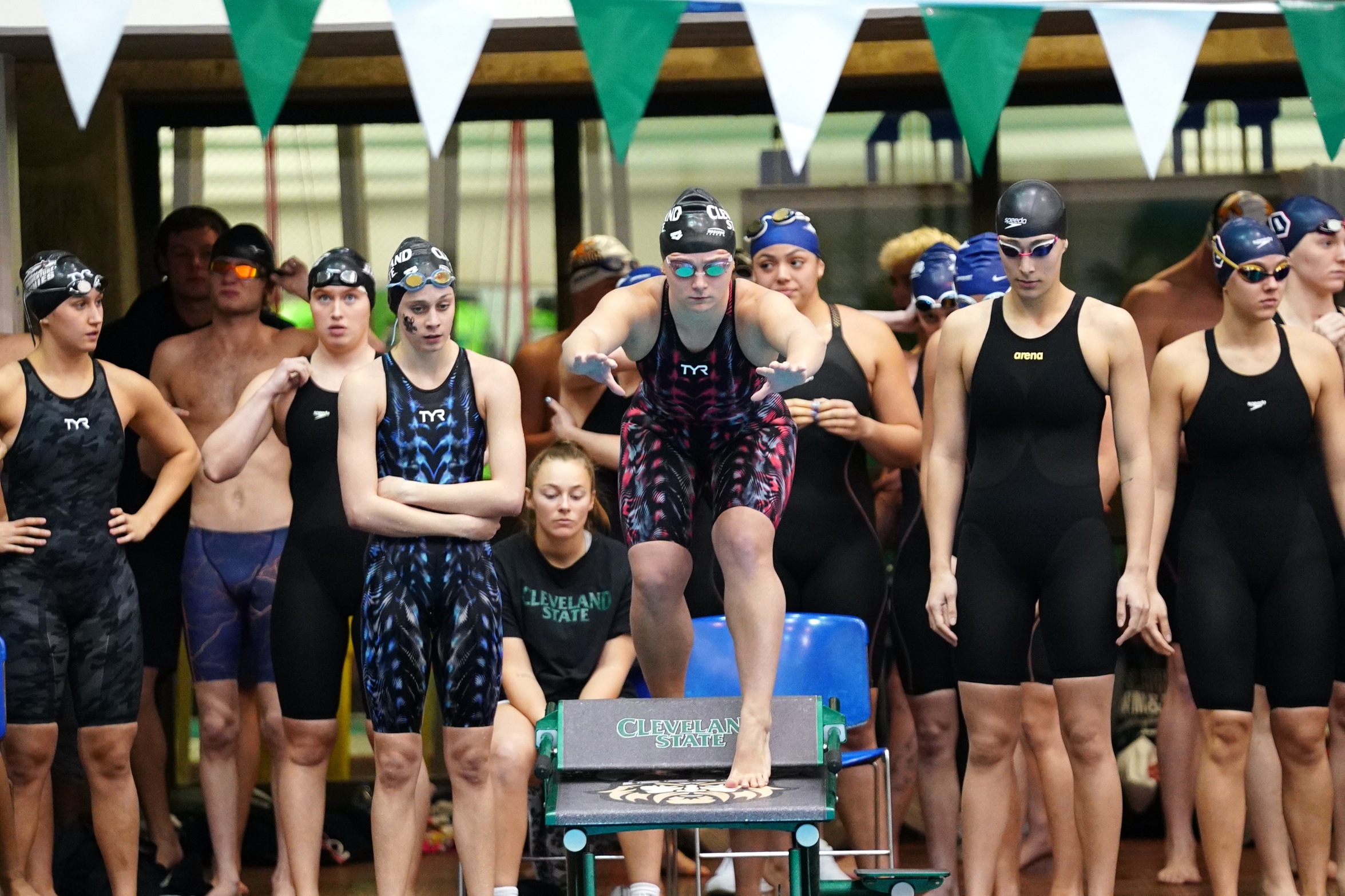 Cleveland State Women's Swimming & Diving Finishes Tenth at Magnus Cup