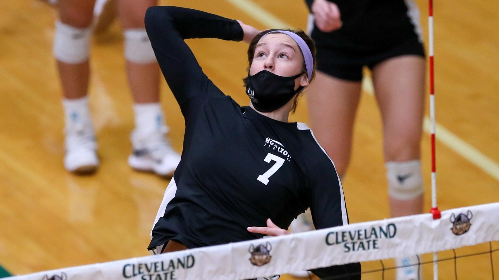 Cleveland State Volleyball Splits Opening Day Of Baltimore Invitational