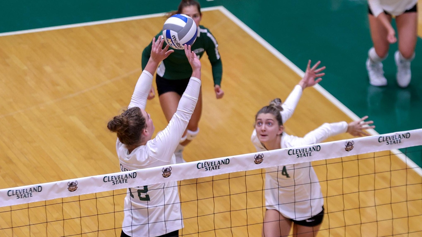 Cleveland State Volleyball Picks Up 3-0 Victory At IUPUI