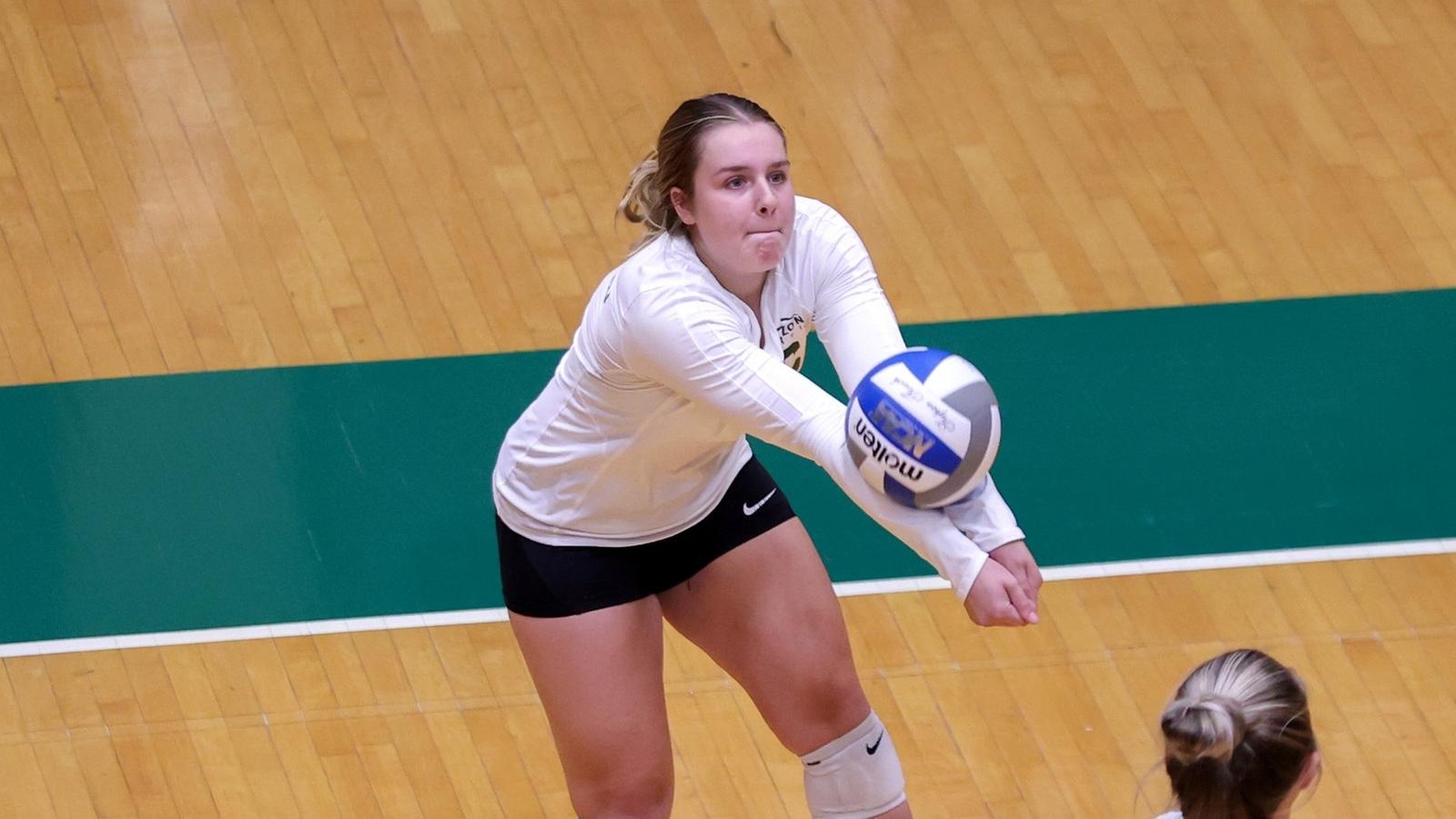 Cleveland State Volleyball Goes 2-0 To Open Leatherneck Classic